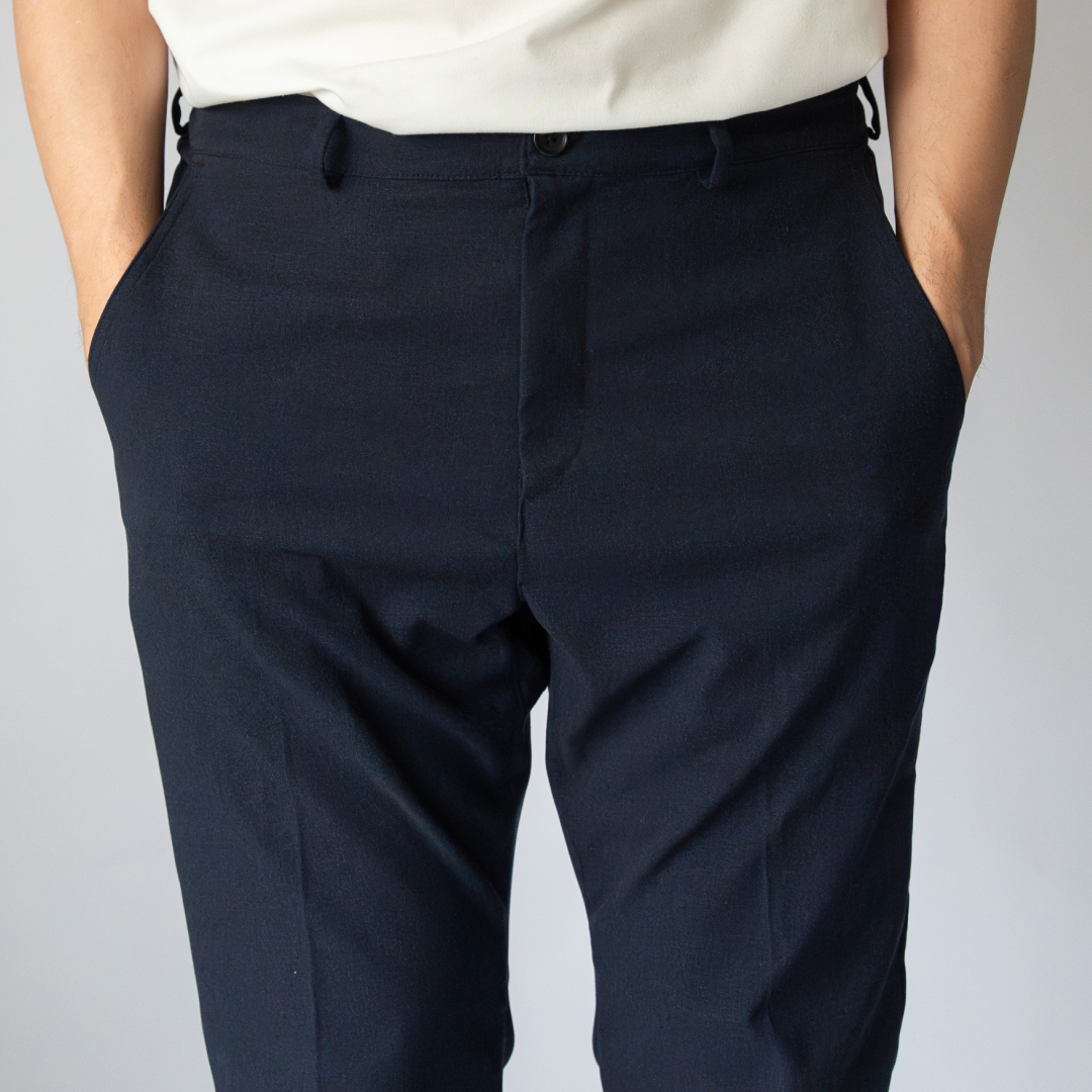 【着たくないのに毎日着てしまう】キタキテスラックス/ダークネイビー