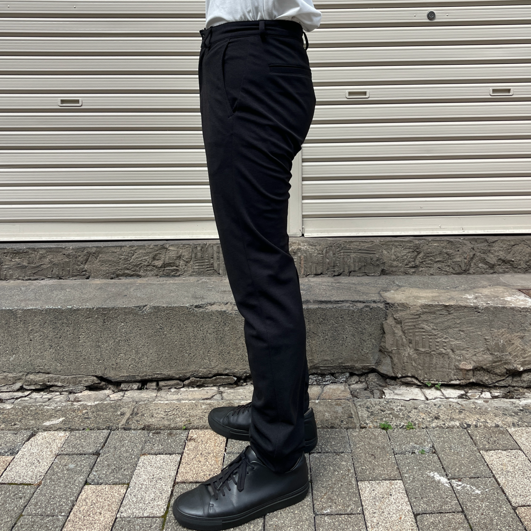 【空気、通しすぎ】アミード2.0 スラックス/ブラック